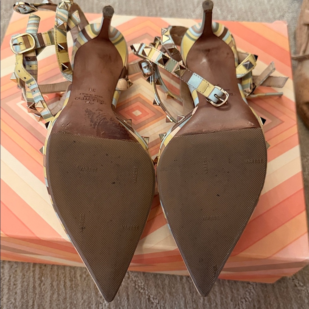 Valentino Pastel Geometric Strappy Heels - Picture 2 of 2